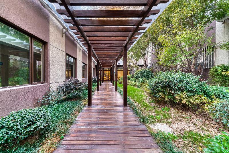 Hanting Hotel Tongxiang Zhenxing Road