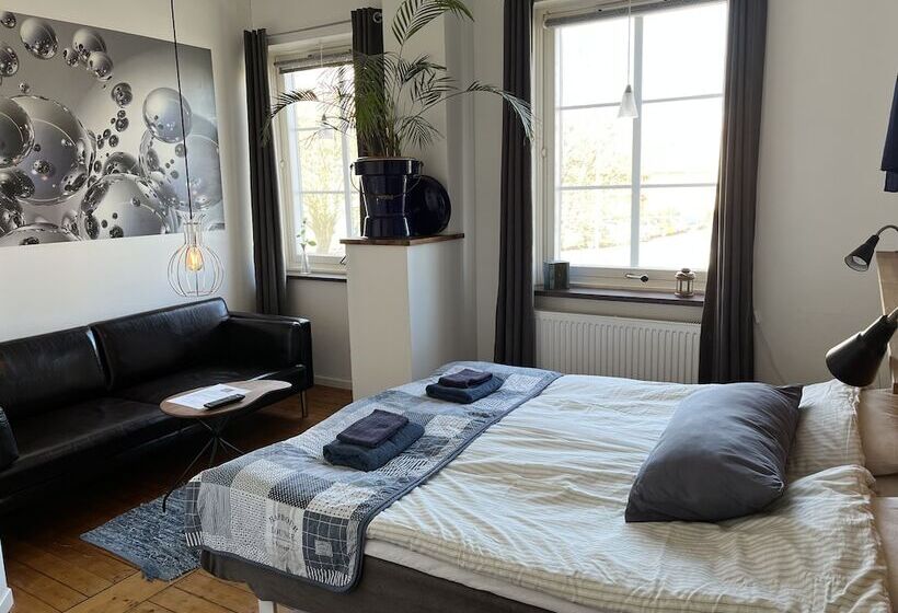 ホテル Hôtel Gruyère