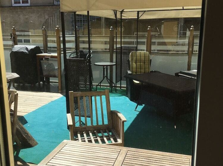 ホテル Hôtel Gruyère