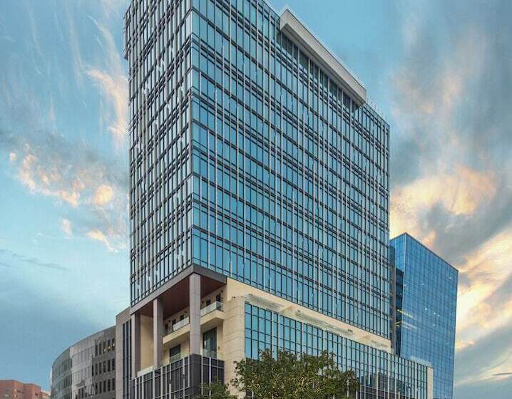 هتل Hôtel Swexan