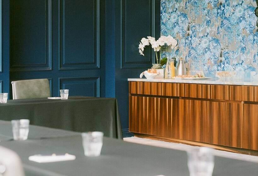 هتل Hôtel Swexan