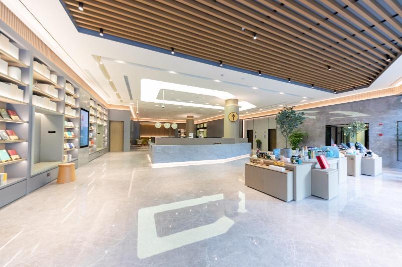 Ji Hotel Shanghai Changshou Road Yaxin Life Plaza