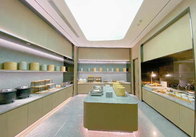 Ji Hotel Shanghai Changshou Road Yaxin Life Plaza