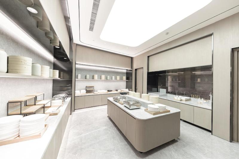 Ji Hotel Shanghai Changshou Road Yaxin Life Plaza