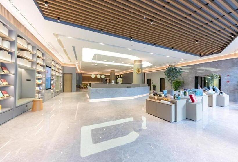 Ji Hotel Shanghai Changshou Road Yaxin Life Plaza