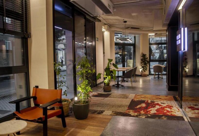 Отель Letoh Letoh San Sebastián