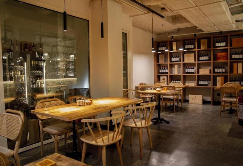 Отель Letoh Letoh San Sebastián