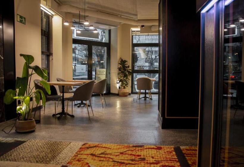 هتل Letoh Letoh San Sebastián