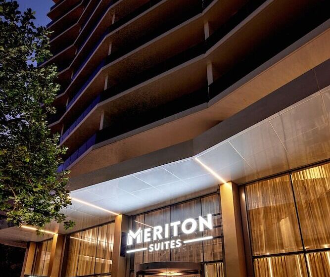 酒店 Meriton Suites Canberra