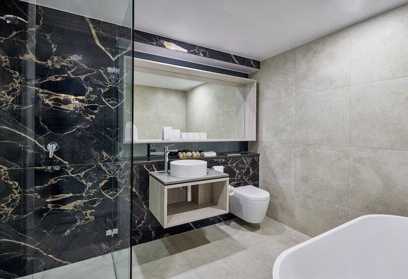 酒店 Meriton Suites Canberra