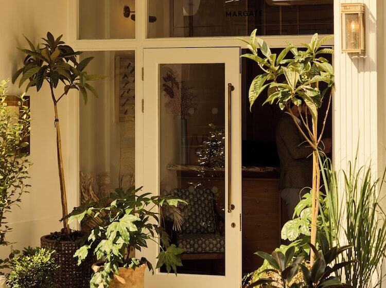 בית מלון כפרי No 42 By Guesthouse, Margate