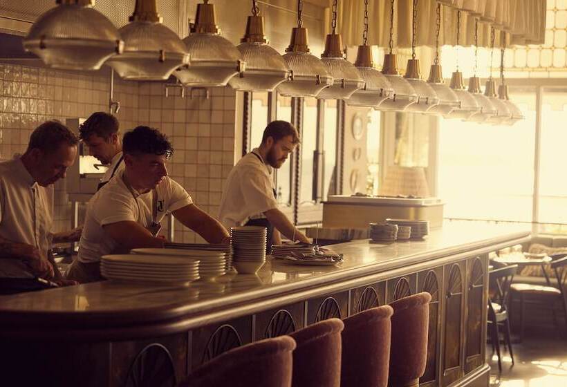 בית מלון כפרי No 42 By Guesthouse, Margate