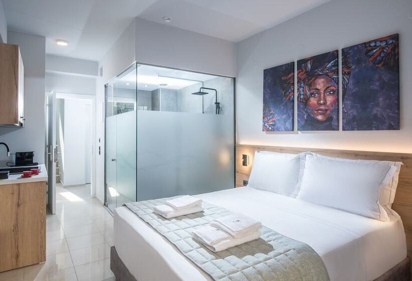 Отель Nuovo Crete By Sea