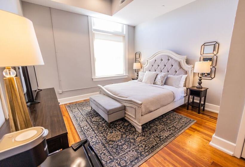 فندق The Blanche