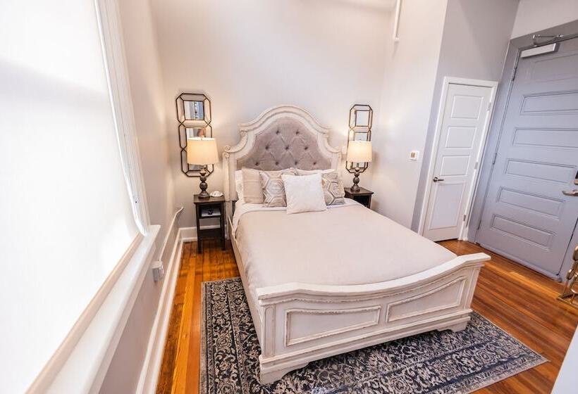 فندق The Blanche