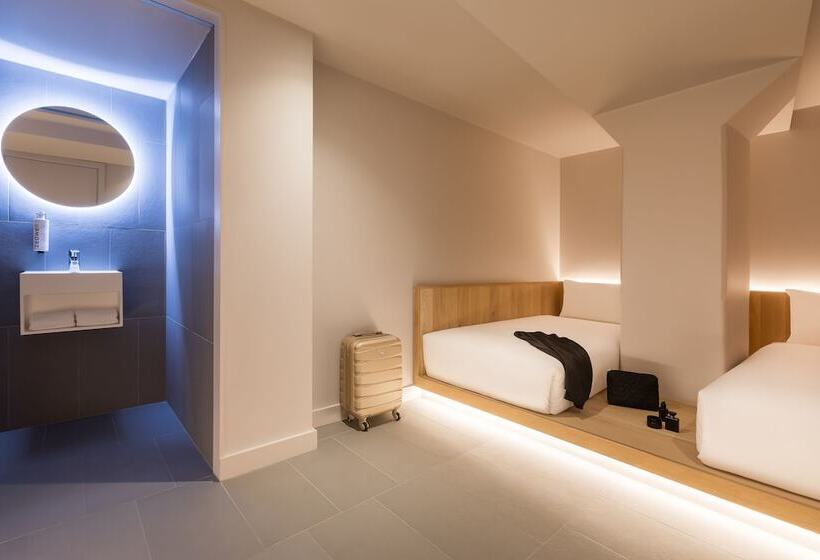 Zedwell Underground Hotel Tottenham Court Rd