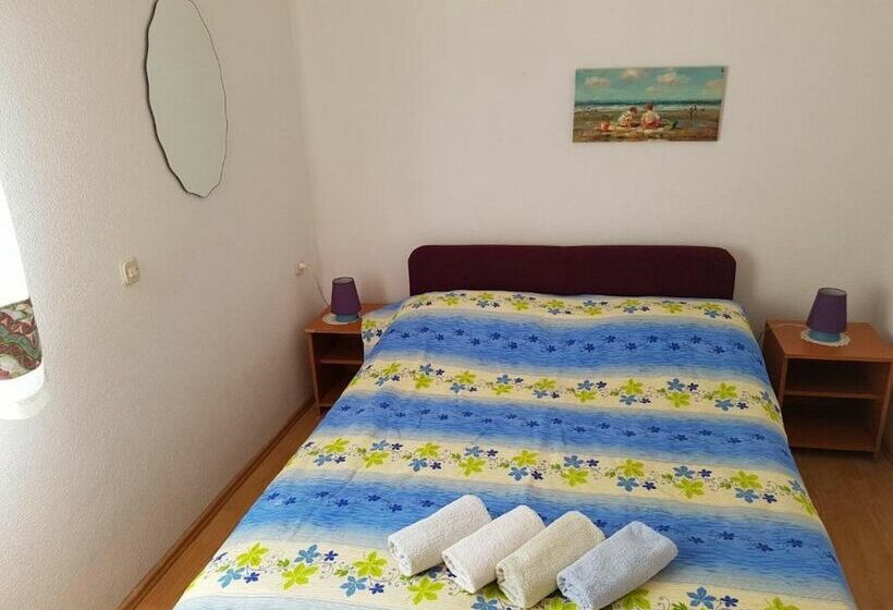 بنسيون Apartments Jereb