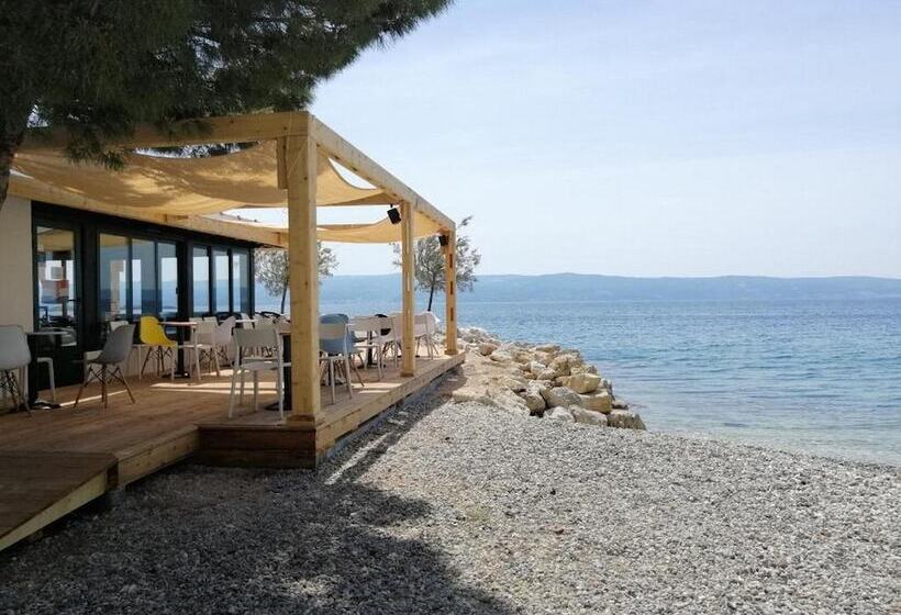 Пансион Apartments Sun & Sea