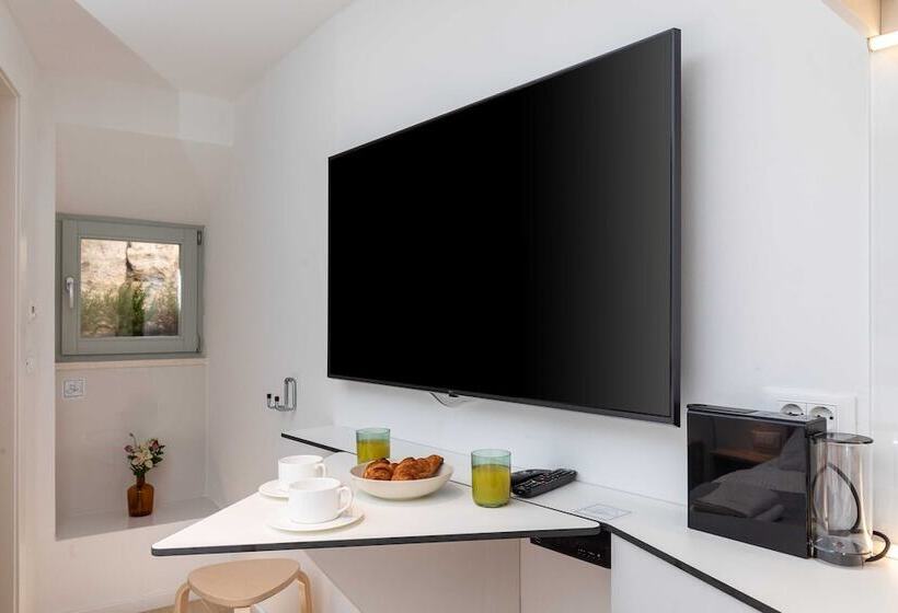 بنسيون Apartments U Nikše