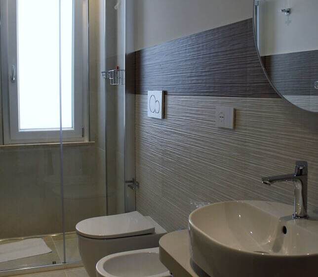 بنسيون Divina Holiday   Rooms