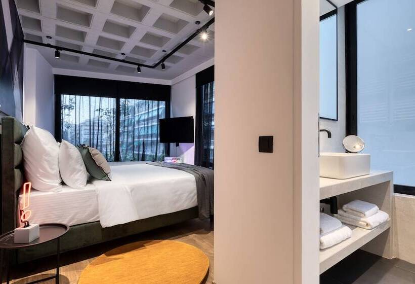 بنسيون Koniama Acropolis