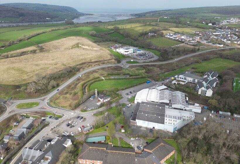 פנסיון Llety Teifi