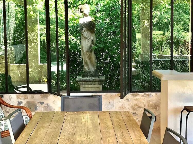 Пансион Sagnac 595