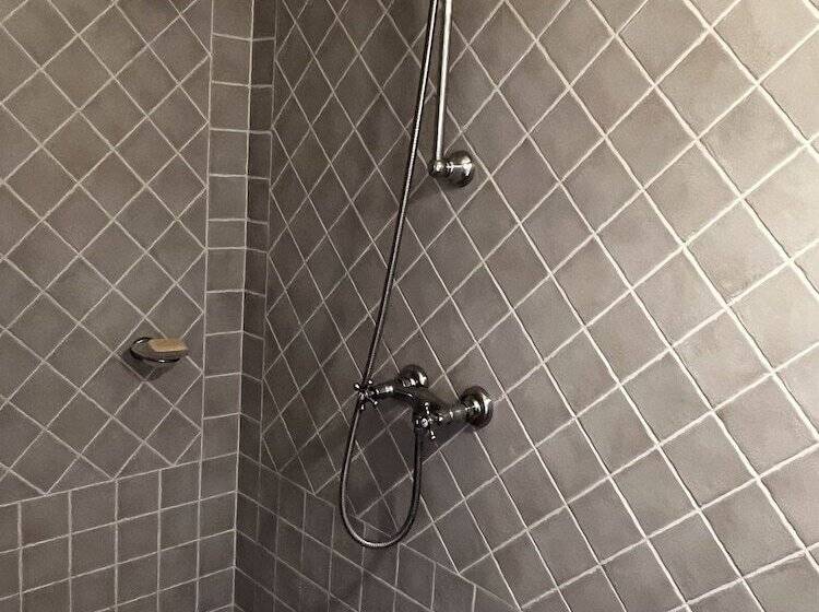 Пансион Sagnac 595