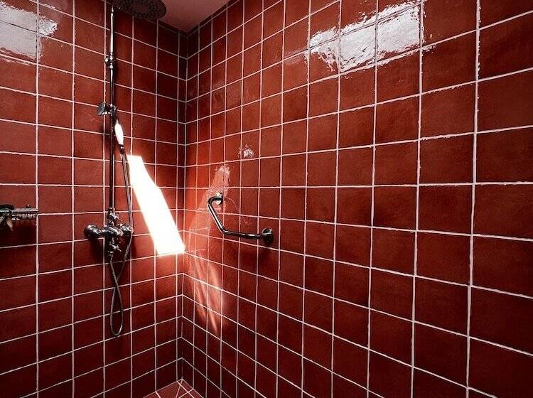 Пансион Sagnac 595