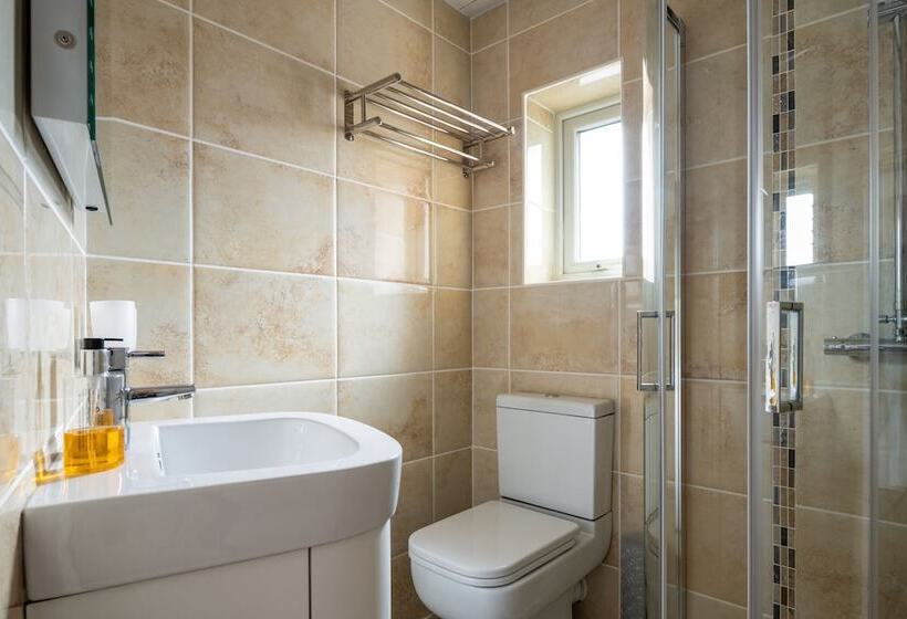 Пансион The Kendrick Exclusively For Adults