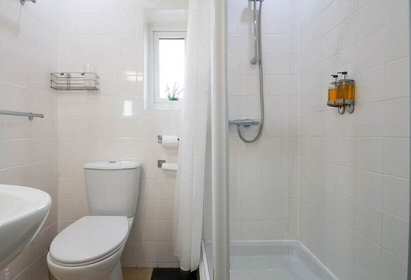 Пансион The Kendrick Exclusively For Adults