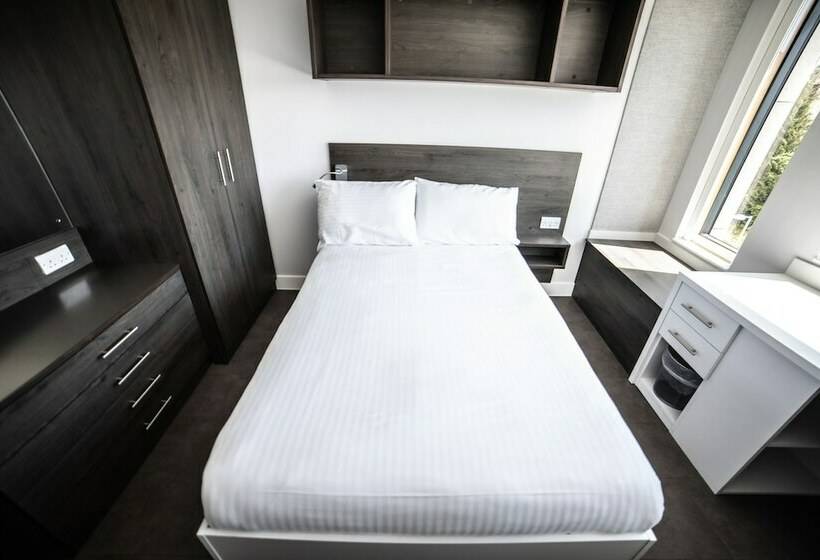 Пансион University Of Bath Guest Accommodation