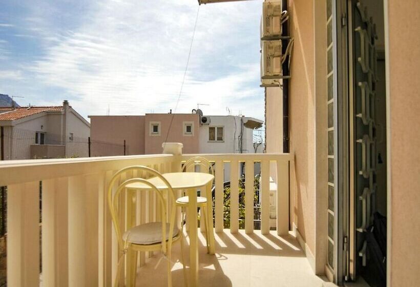 膳宿费 Villa Apartments Babaja