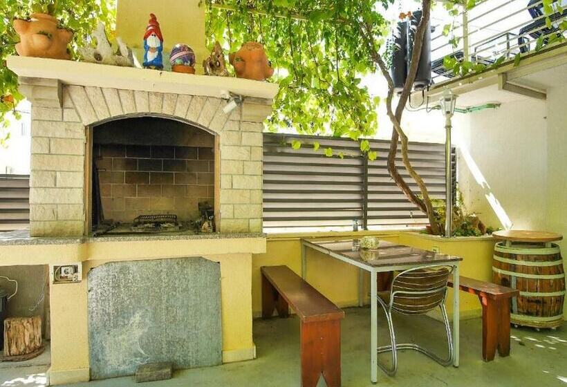 膳宿费 Villa Apartments Babaja