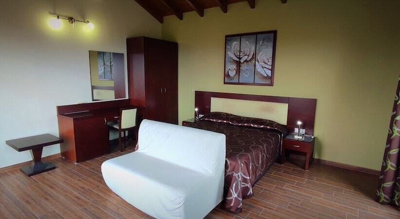 펜션 Villa Koulouridi