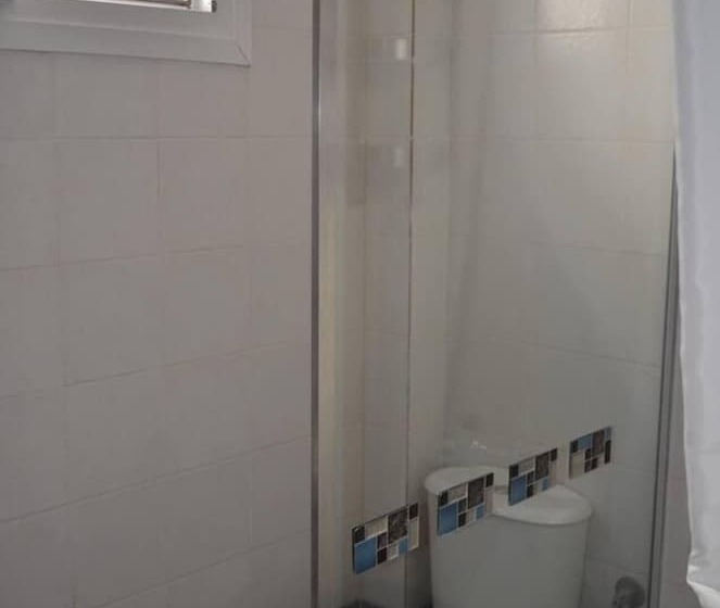 דירת נופש Immaculate 3 Bed House In