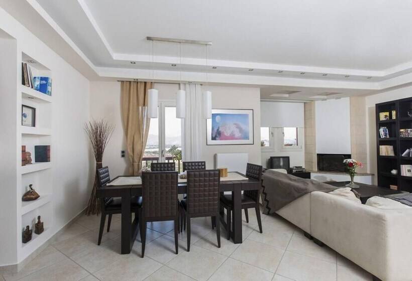 Резиденция Beautiful 4 Bed House With Private Pool In Naxos