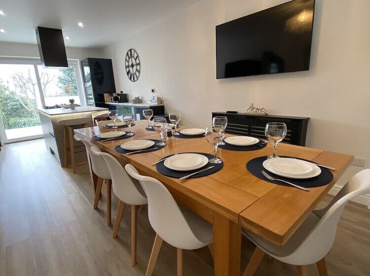 レジデンス Willows Worthing 4 Bed With Ev Charger & Sea Views