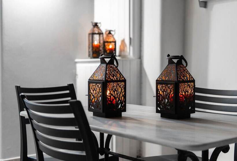 レジデンス Golden Comfort Suites