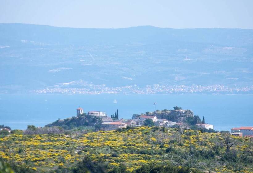 Residenz Private House With Pool, Sea View And Big Garden