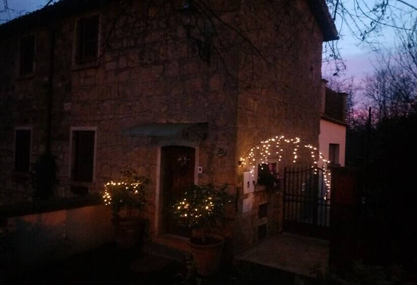 דירת נופש Stunning 1 Bed House In Castel Cellesi, Italy