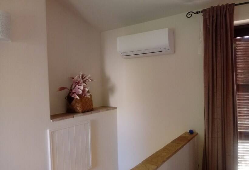 דירת נופש Stunning 1 Bed House In Castel Cellesi, Italy