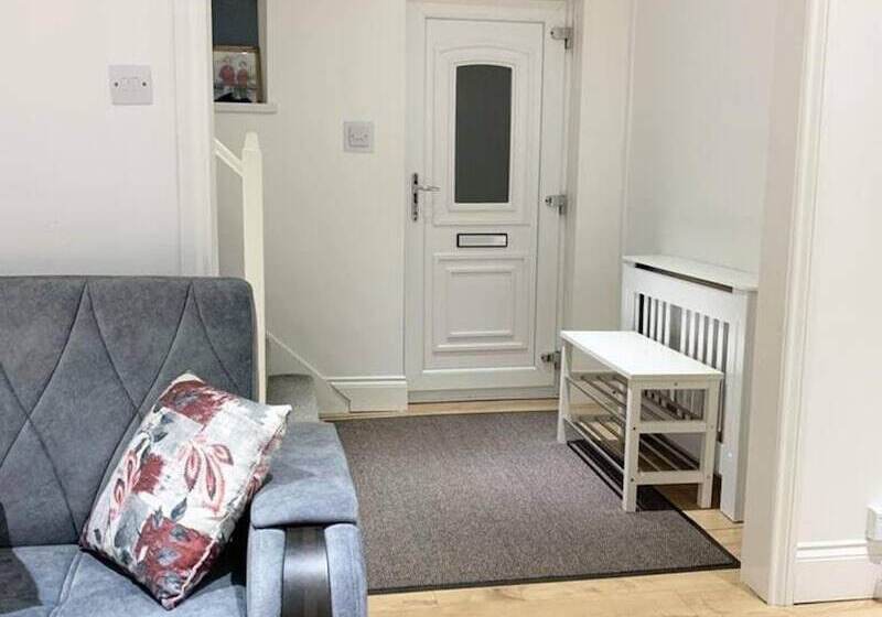 レジデンス Stunning 2 Bed House In Pembroke Dock