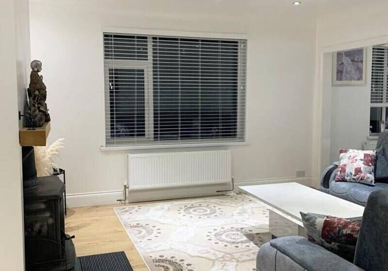 レジデンス Stunning 2 Bed House In Pembroke Dock