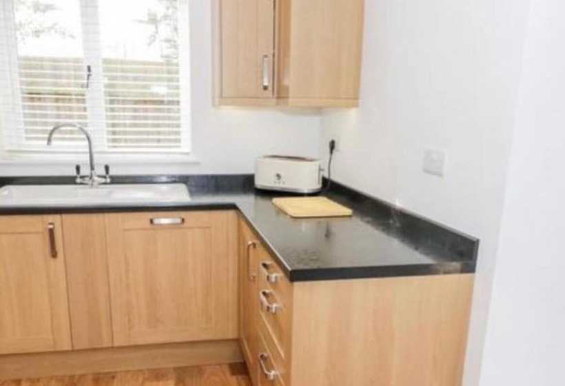 إقامة The Lodge At Bredon S Norton