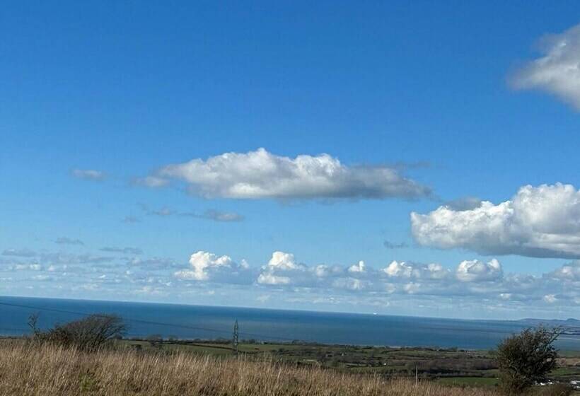 إقامة The Old Stables A Gem Surrounded By Mountains!
