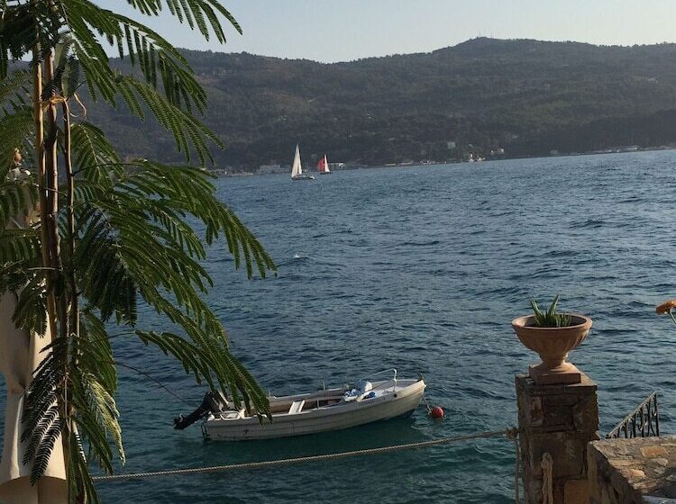 Roditses Beach Sea Front Apartments