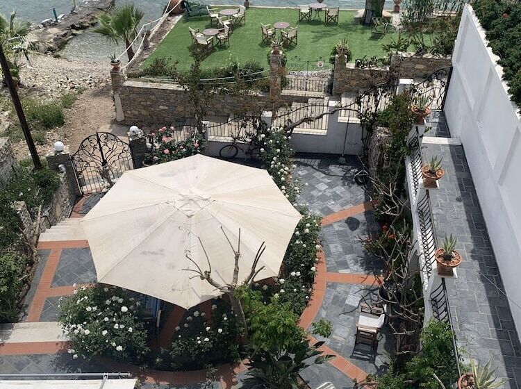 Roditses Beach Sea Front Apartments