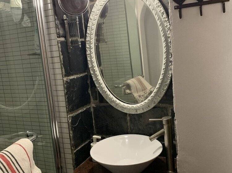 Roditses Beach Sea Front Apartments