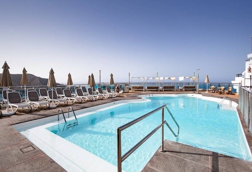 Servatur JB - Adults Only